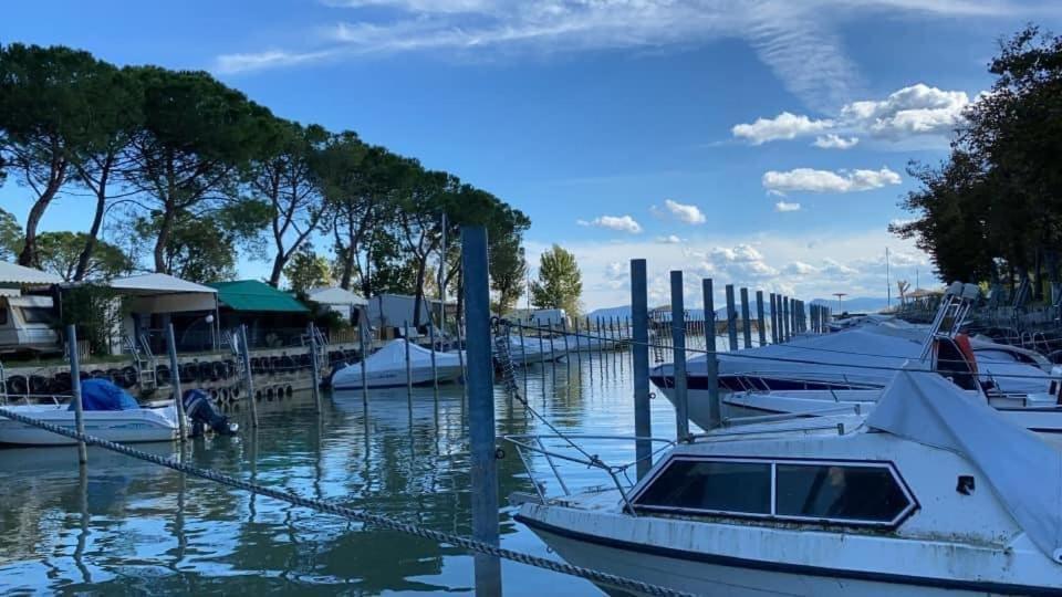 Camping Village Punta Navaccia Tuoro sul Trasimeno Exterior photo