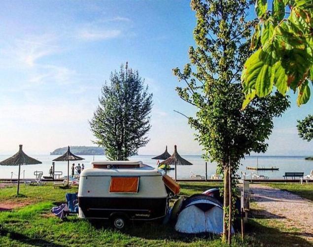 Camping Village Punta Navaccia Tuoro sul Trasimeno Exterior photo